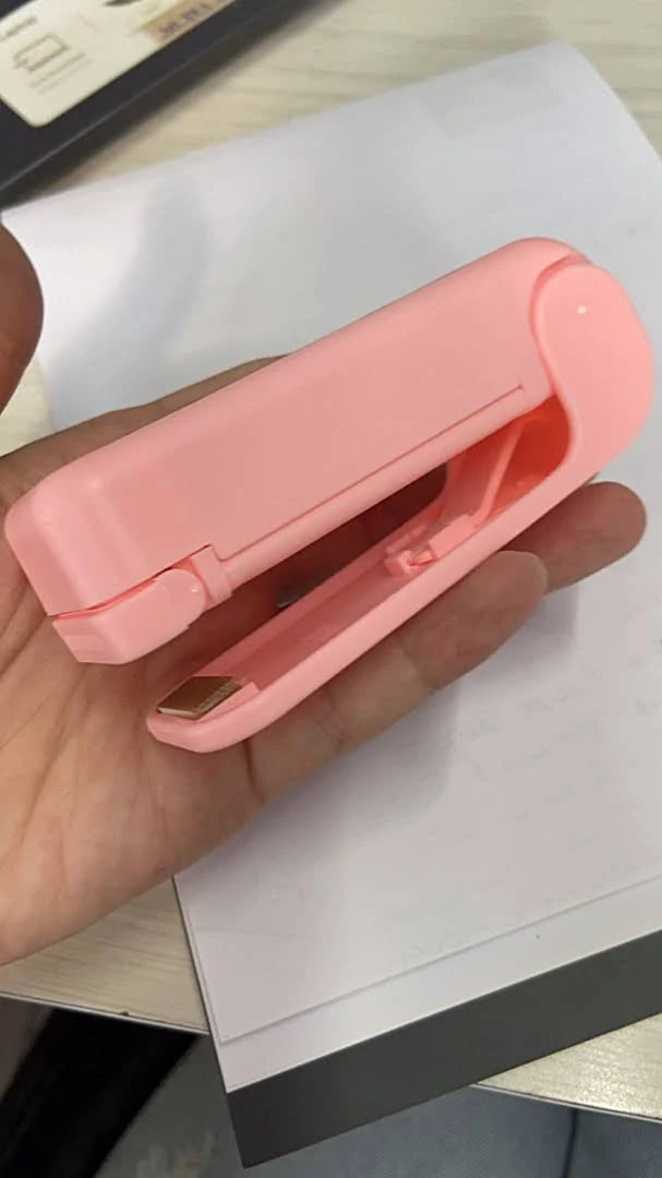 Portable Mini Sealer Home Heat Bag Plastic Food Snacks Bag Sealing Machine Mini Vacuum Food Sealers