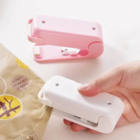 Portable Mini Sealer Home Heat Bag Plastic Food Snacks Bag Sealing Machine Mini Vacuum Food Sealers